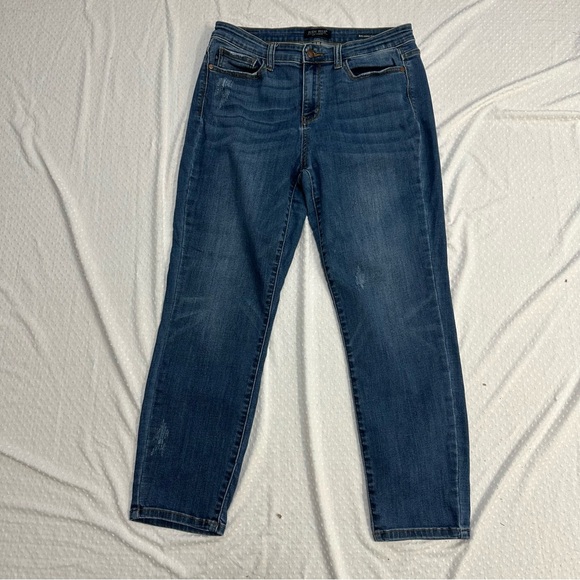 JUDY BLUE Mid Rise Cropped Relaxed Fit Denim Jeans 82251 Size 11/30 11 - Picture 2 of 12